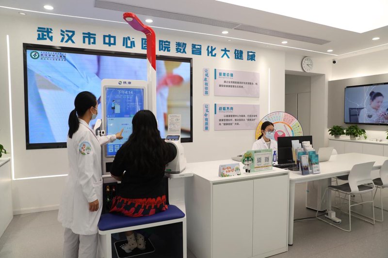 武汉健康咨询——守护市民健康的守门人